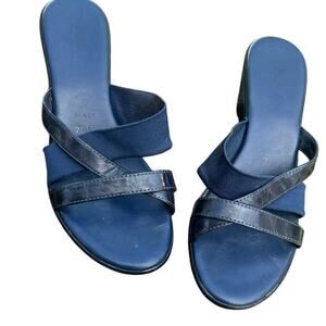 Italian Shoemaker Ruth Wedge Sandals 7.5 M Navy Blue Strappy Made in Italy